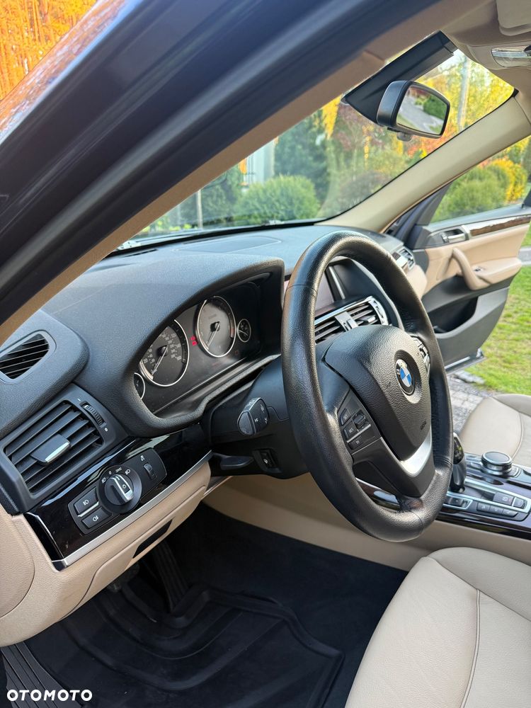 BMW X3 xDrive28i xLine - 25