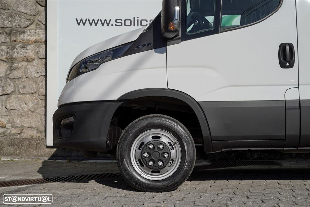 Iveco Daily 2.3 35C16V 4100 18m3 - 11