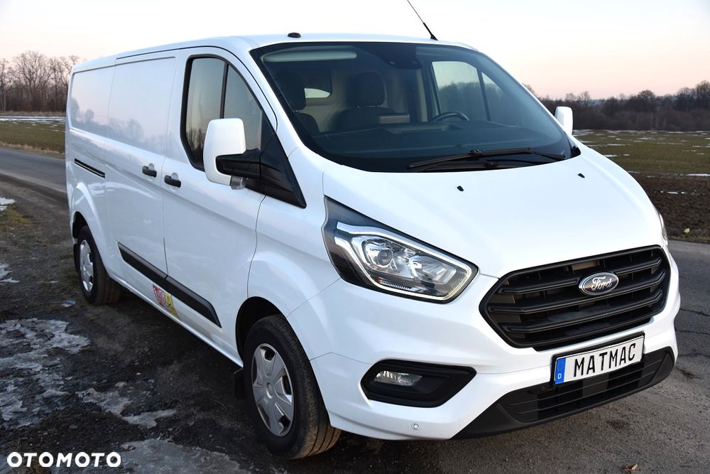 Ford TRANSIT CUSTOM 300 L2H1 - 5