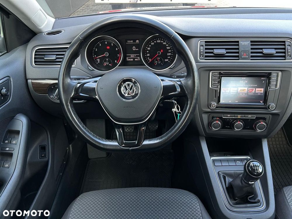 Volkswagen Jetta 1.4 TSI BMT Comfortline - 6