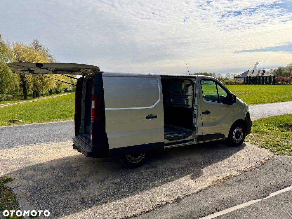 Opel Vivaro - 15