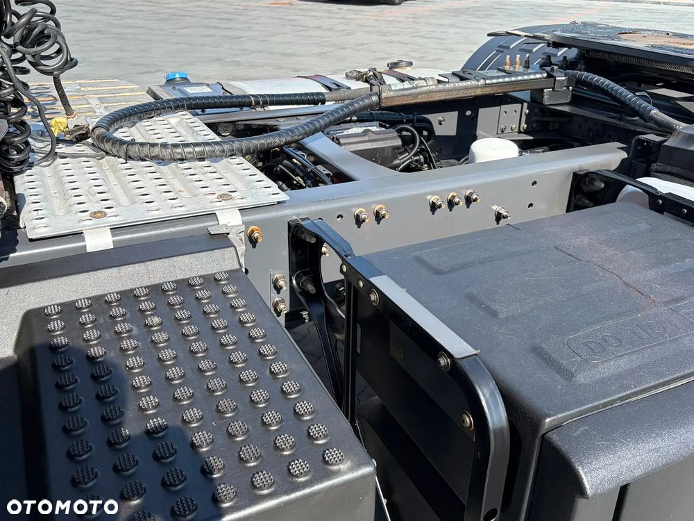Volvo FH500 / NISKA KABINA / HYDRAULIKA / EURO 6 / ACC / LEDY / ALUFELGI / SERWISOWANY / SPROWADZONY - 24
