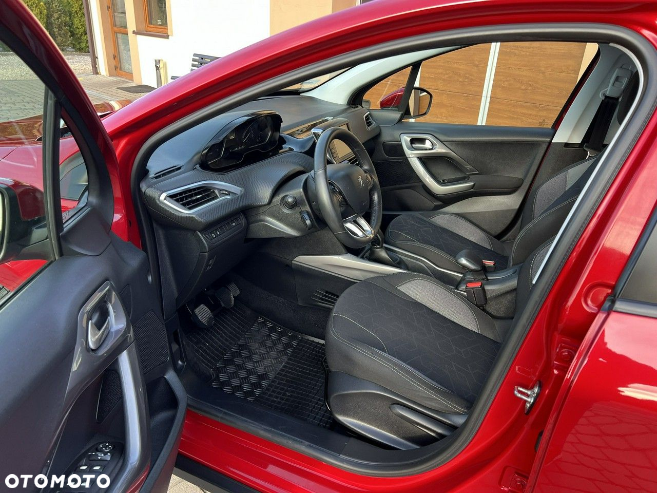 Peugeot 2008 - 19