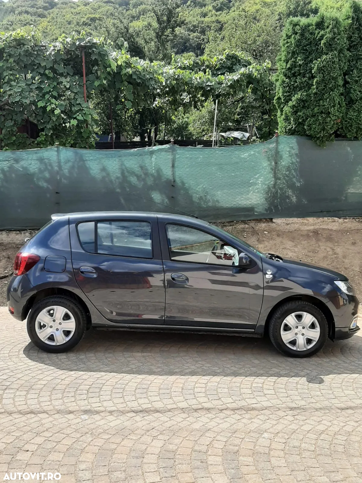 Dacia Sandero - 3