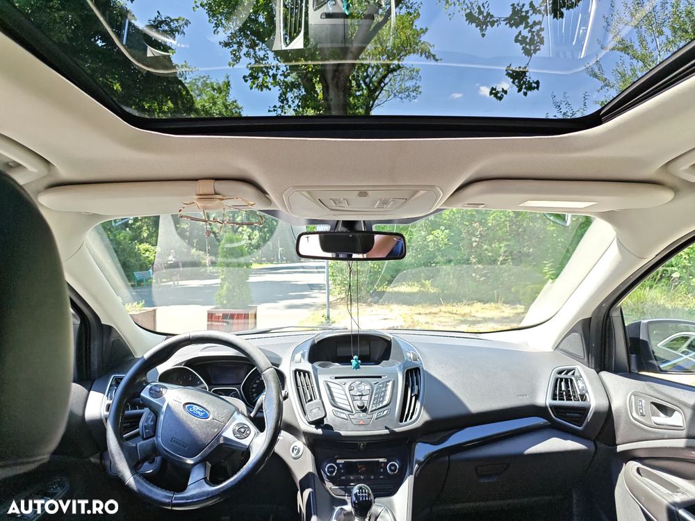 Ford Kuga 2.0 TDCi 2WD Titanium - 10
