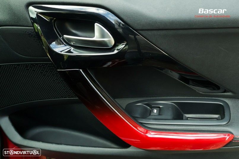 Peugeot 208 1.6 THP GTi - 24