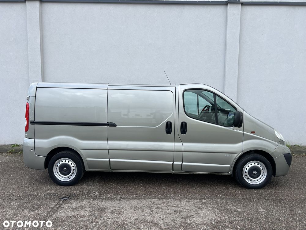 Opel Vivaro LONG - 6