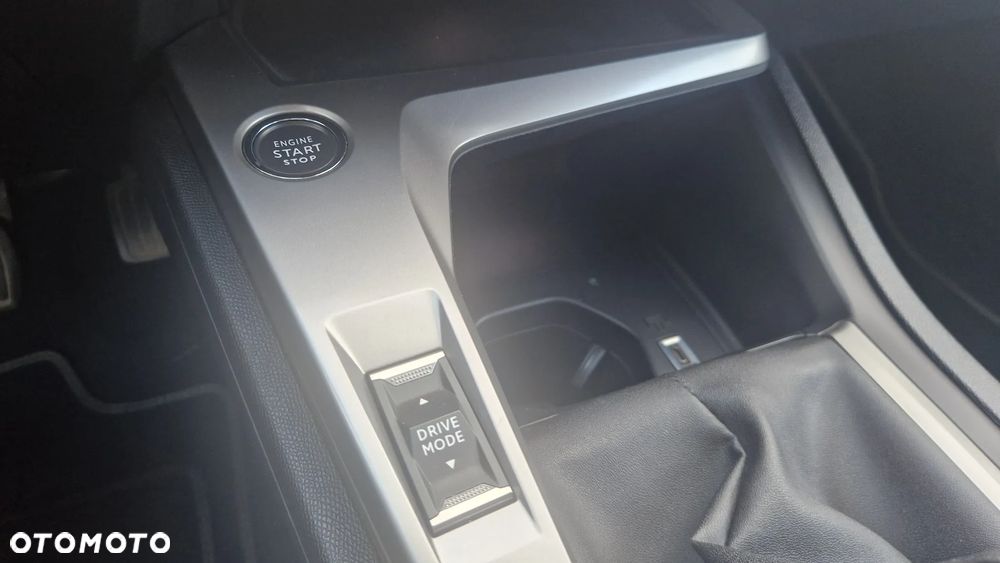 Peugeot 308 1.5 BlueHDi Active Pack Business S&S - 18