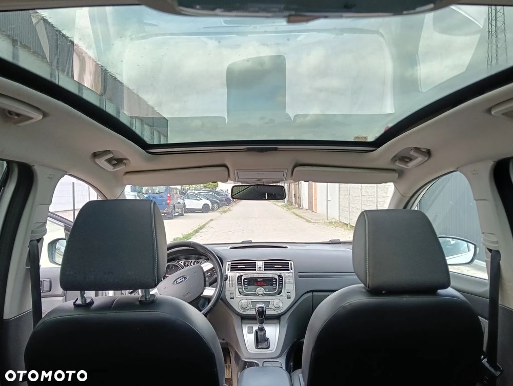 Ford Kuga 2.0 TDCi 4x4 Titanium - 17