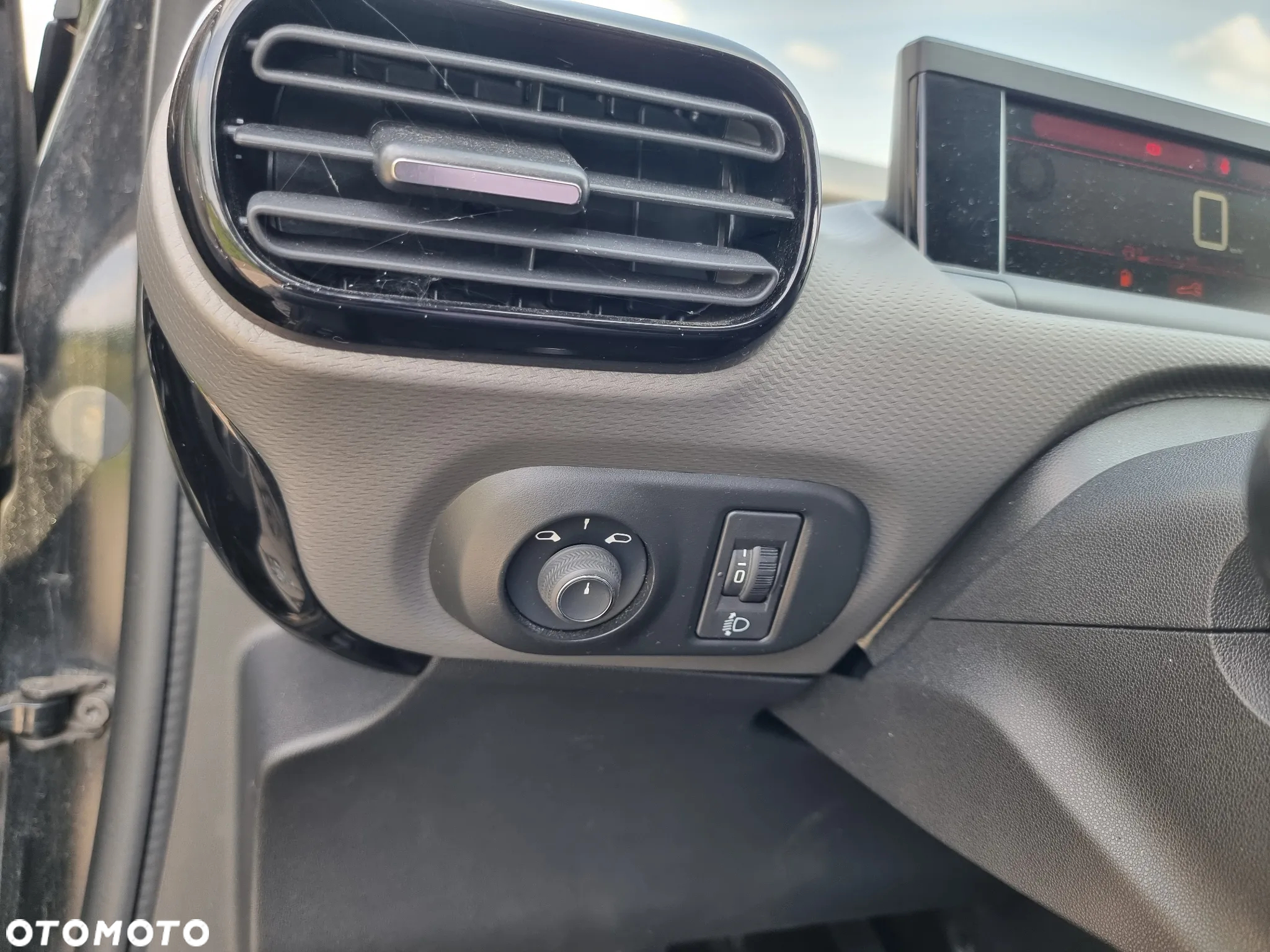 Citroën C4 Cactus 1.5 BlueHDi Feel Pack - 31