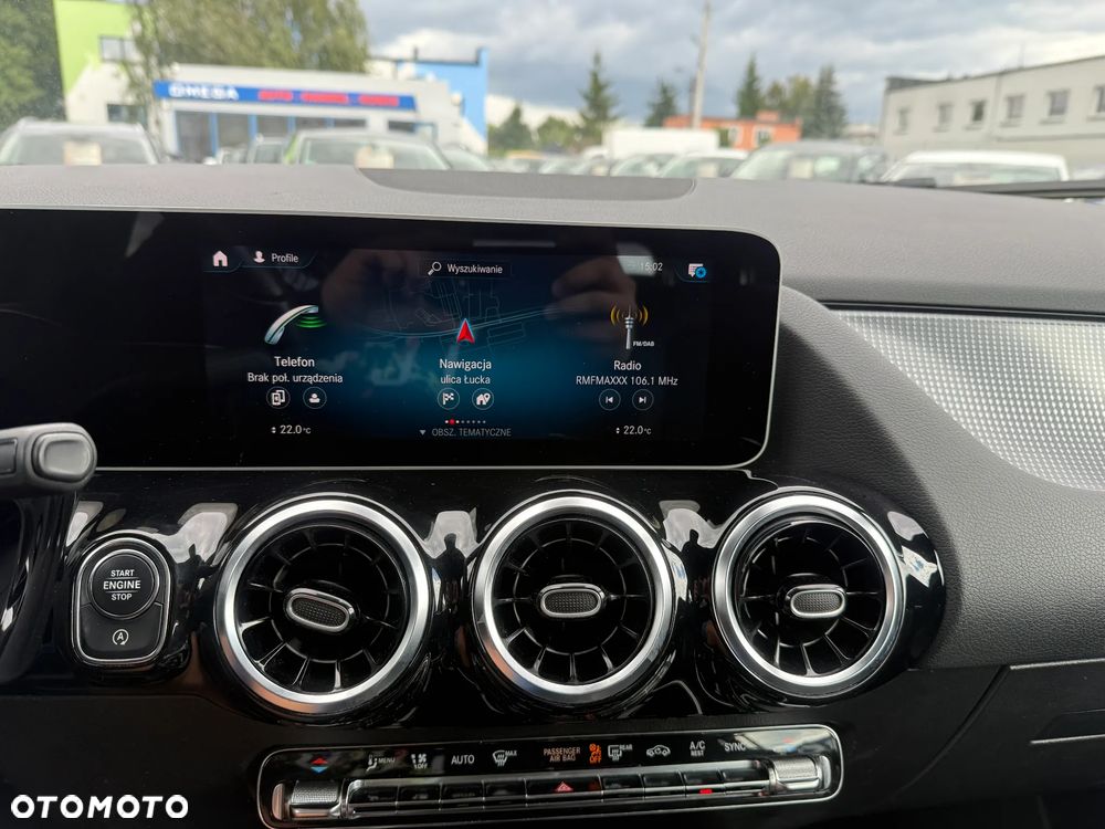 Mercedes-Benz GLA 200 d 8G-DCT - 15