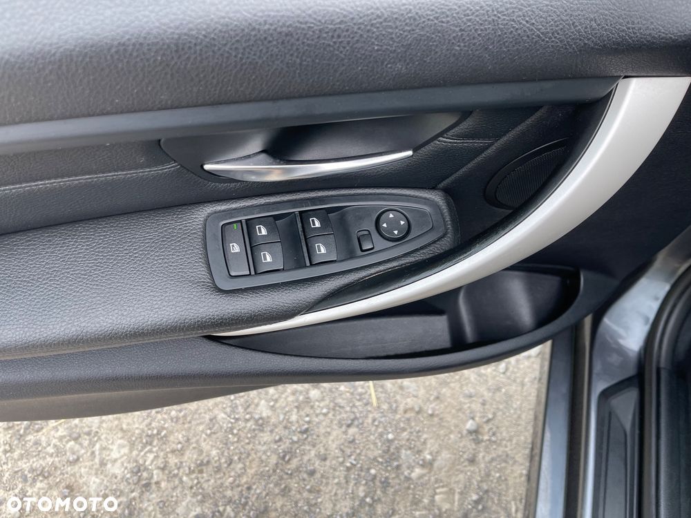 BMW Seria 3 - 15