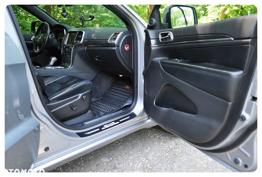 Jeep Grand Cherokee 3.0I Multijet Night Eagle - 26
