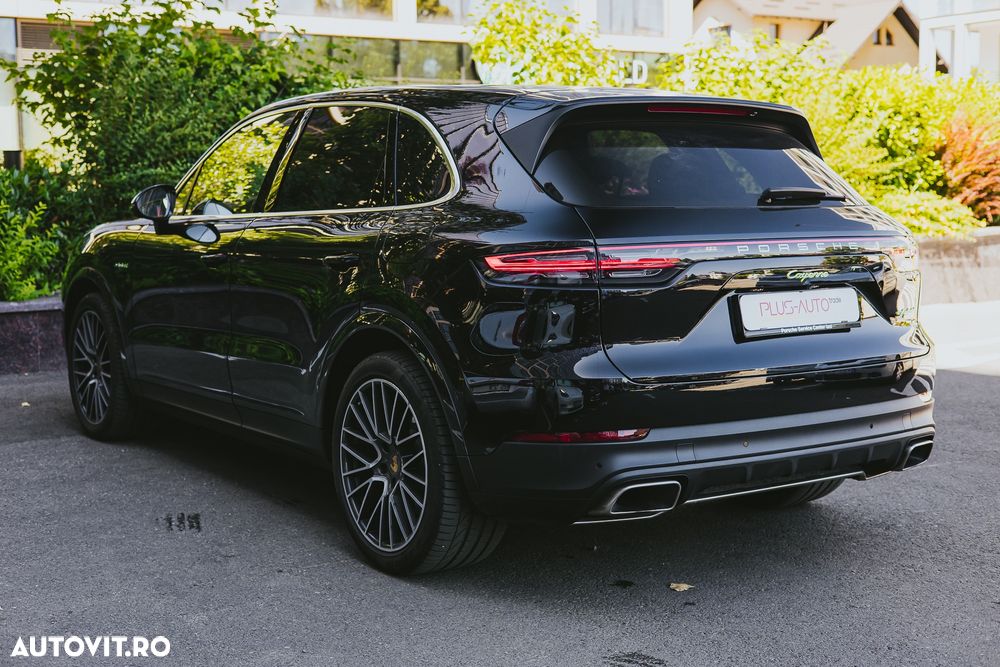 Porsche Cayenne - 9