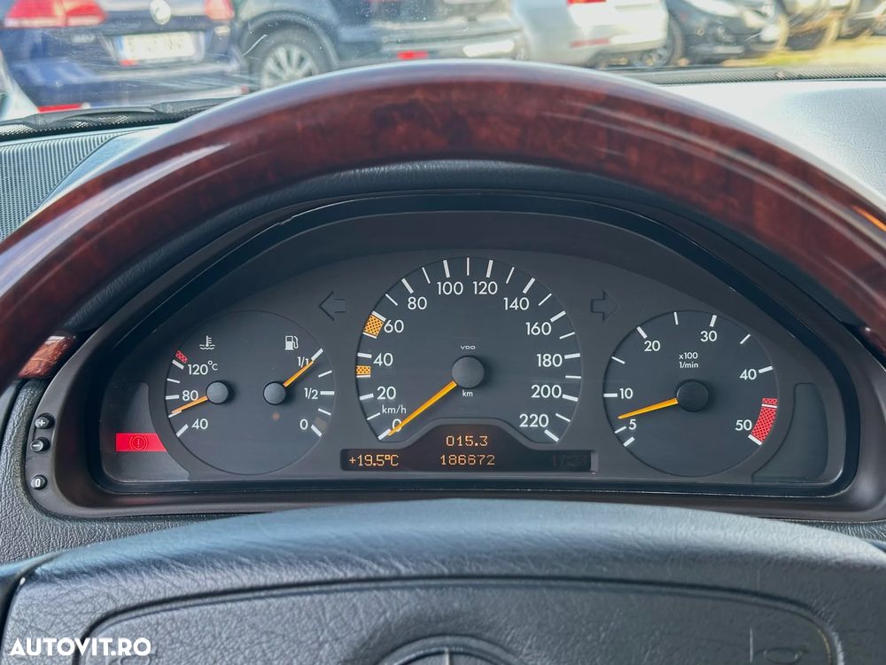 Mercedes-Benz E 200 CDI Elegance - 9