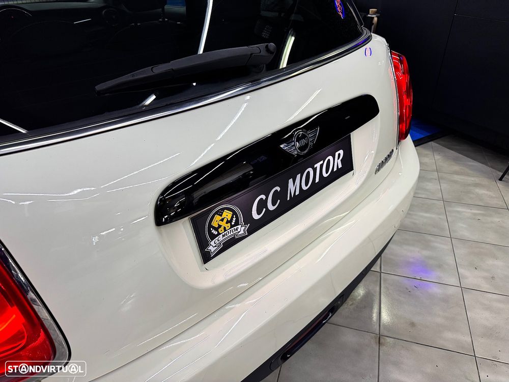 MINI 3 Portas Cooper Auto - 8