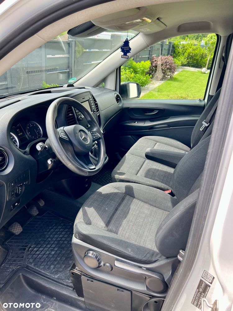 Mercedes-Benz Vito - 21