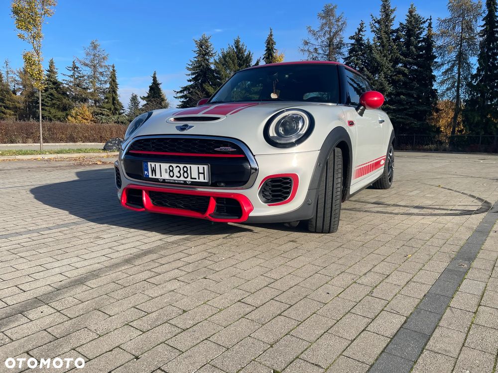 MINI John Cooper Works - 14