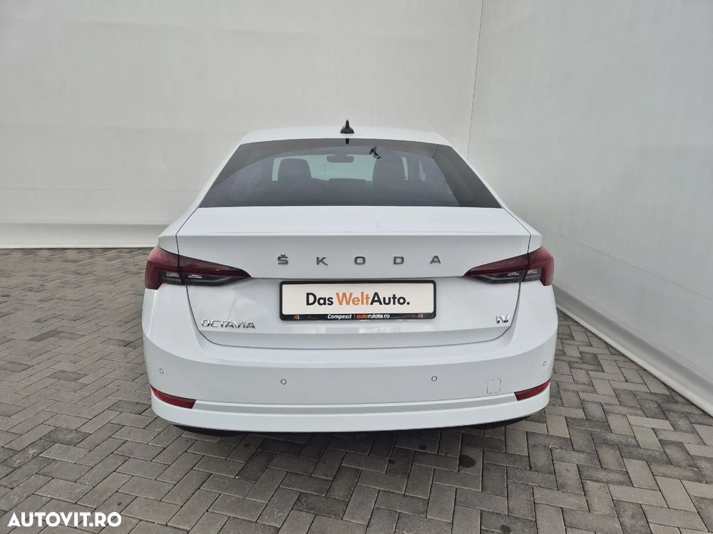 Skoda Octavia 1.4 TSI iV DSG Style - 4