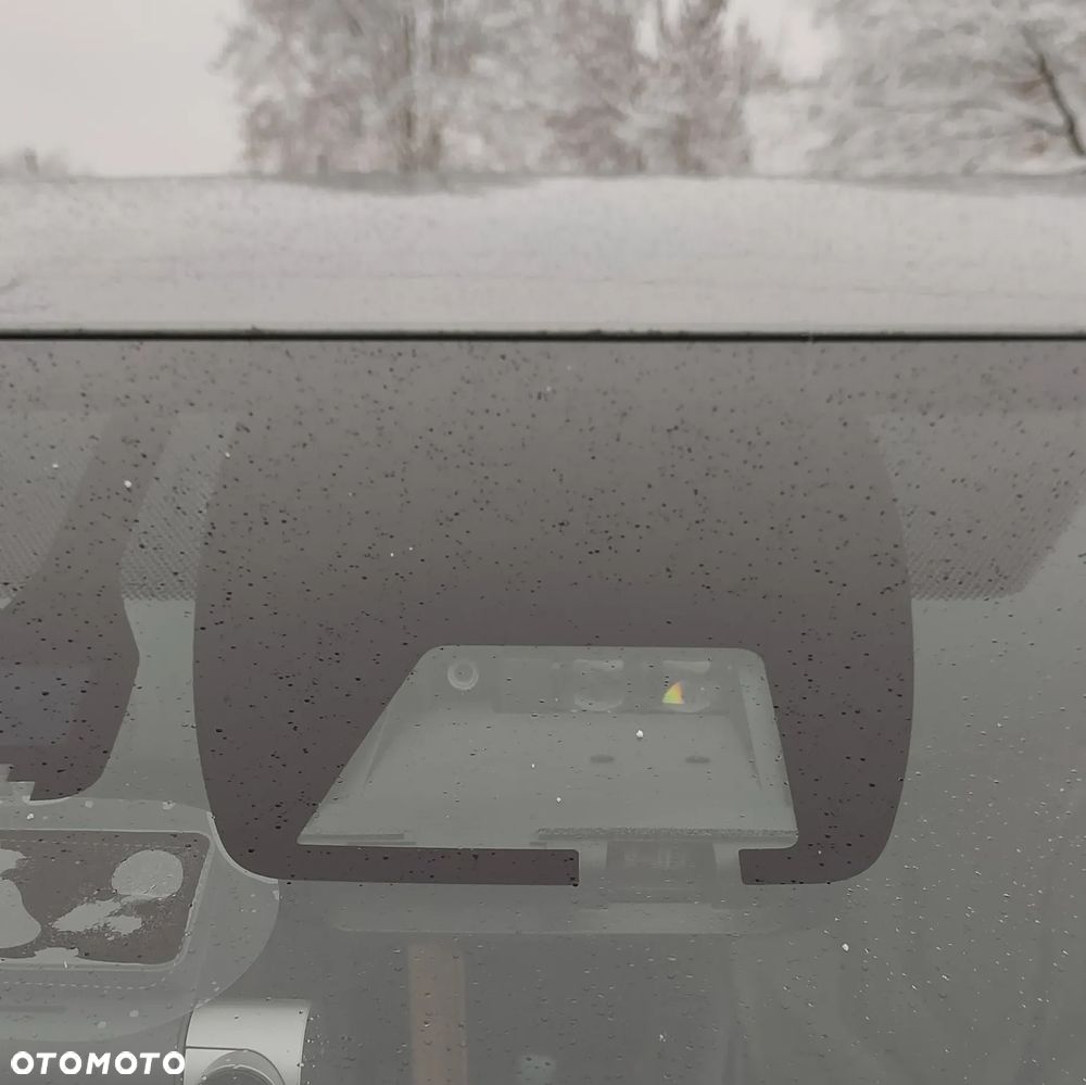 Toyota Auris Hybrid 135 Premium - 12