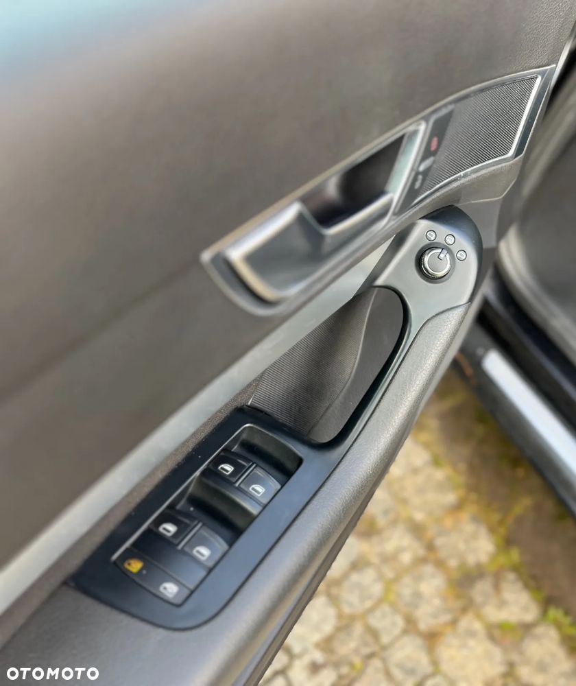 Audi A6 Avant 2.0 TDI DPF - 16