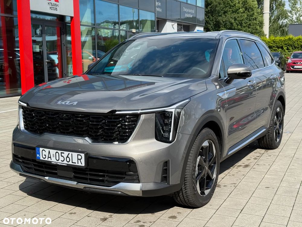 Kia Sorento - 4