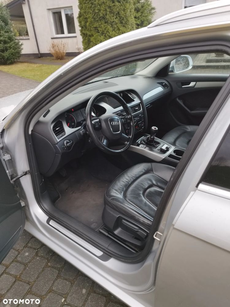 Audi A4 Avant - 5