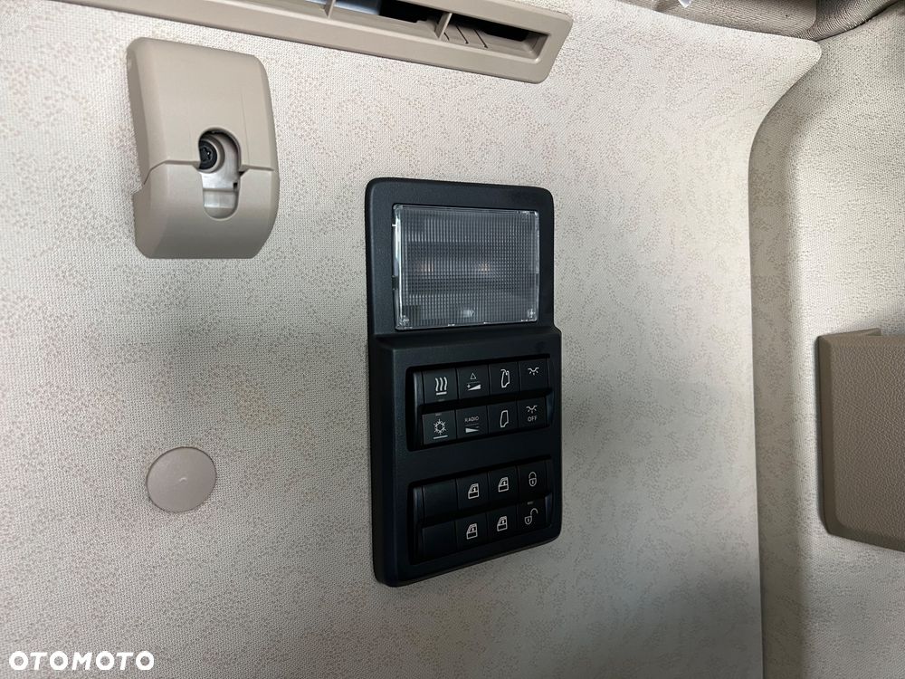 Mercedes-Benz ACTROS - 28