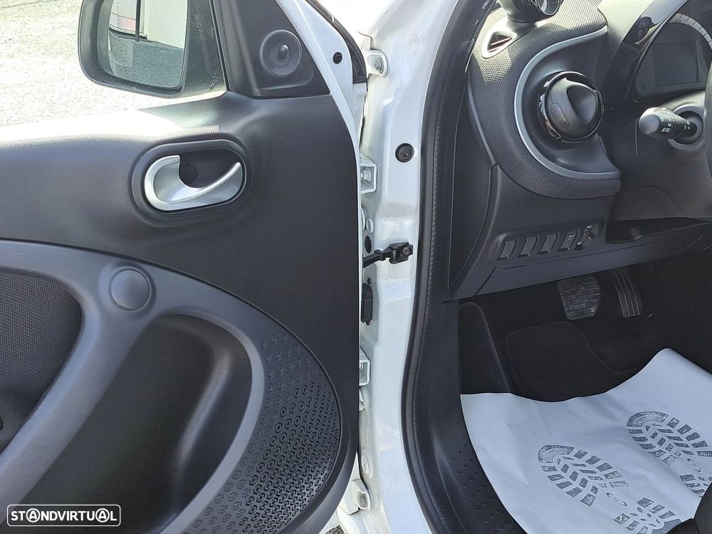 Smart ForFour EQ passion - 20