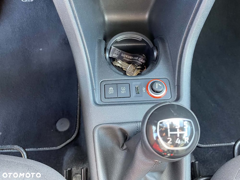 Volkswagen up! (BlueMotion Technology) high - 31