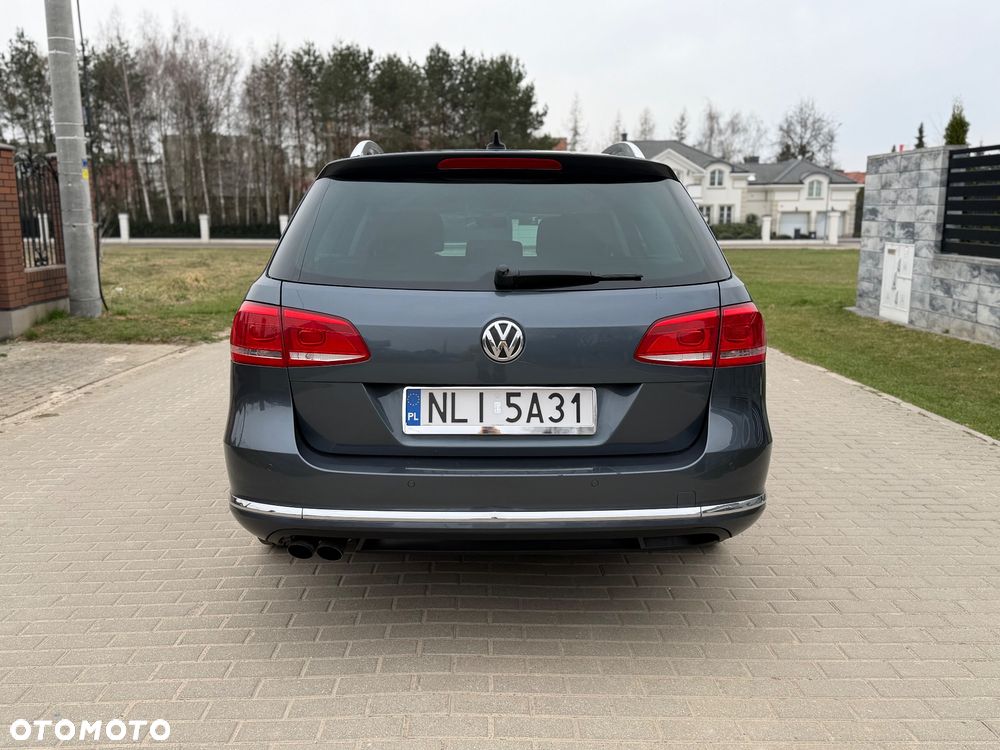 Volkswagen Passat 2.0 Blue TDI DPF Highline - 4