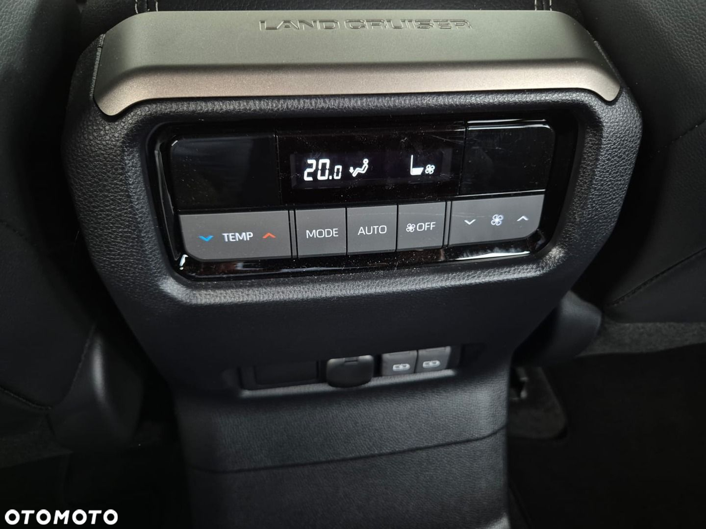 Toyota Land Cruiser LC 2.8 D-4D Invincible - 16