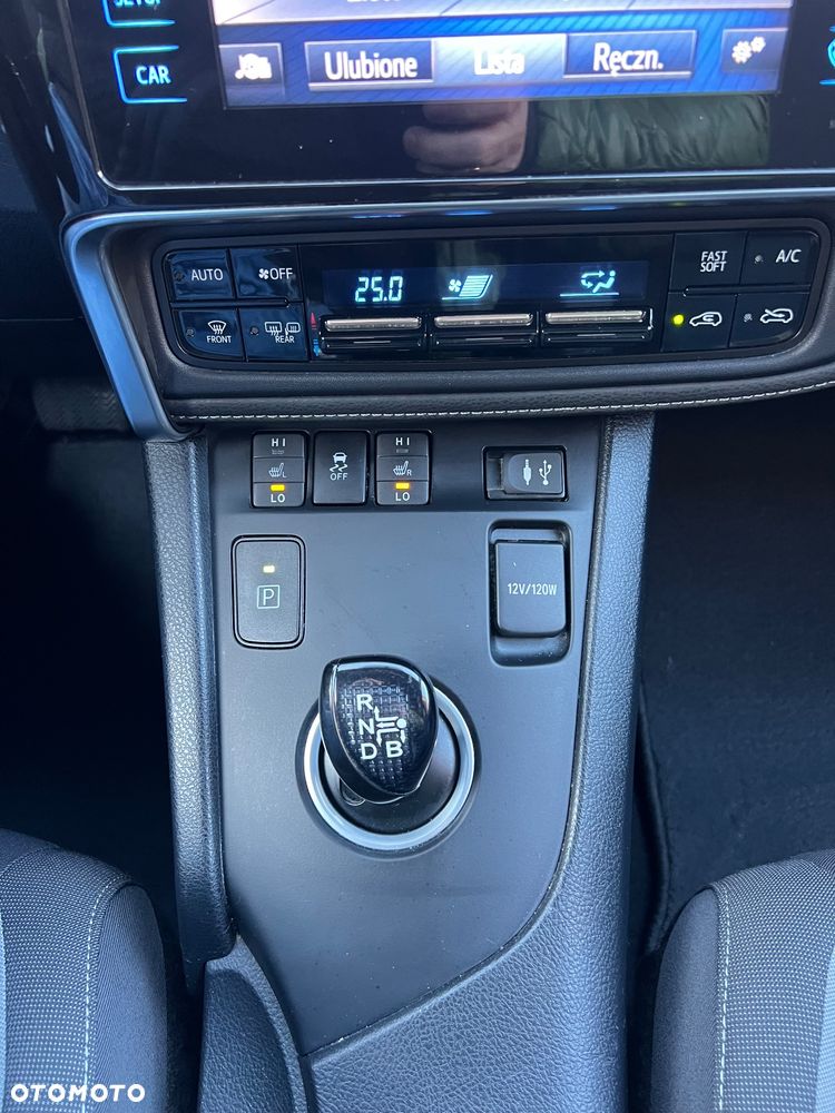 Toyota Auris 1.8 VVT-i Hybrid Automatik Comfort - 31