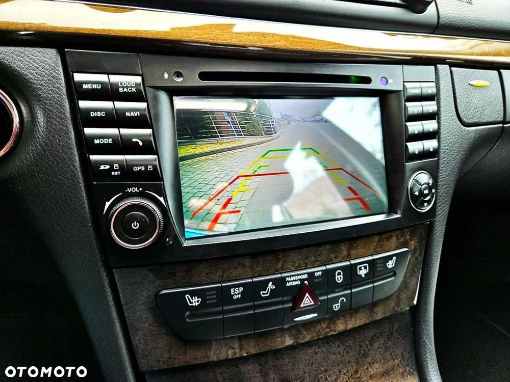 Mercedes-Benz Klasa E 500 T Avantgarde - 16