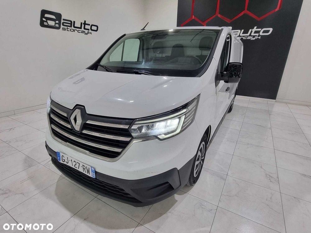 Renault Trafic - 16