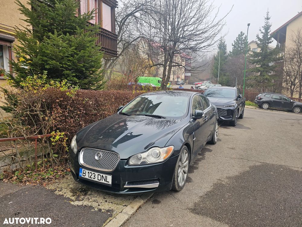Jaguar XF 2.7D Premium Luxury - 1