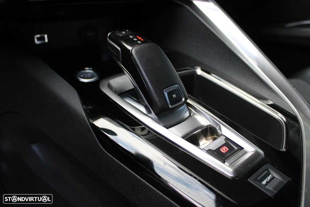 Peugeot 5008 1.5 BlueHDi GT Line EAT8 - 38