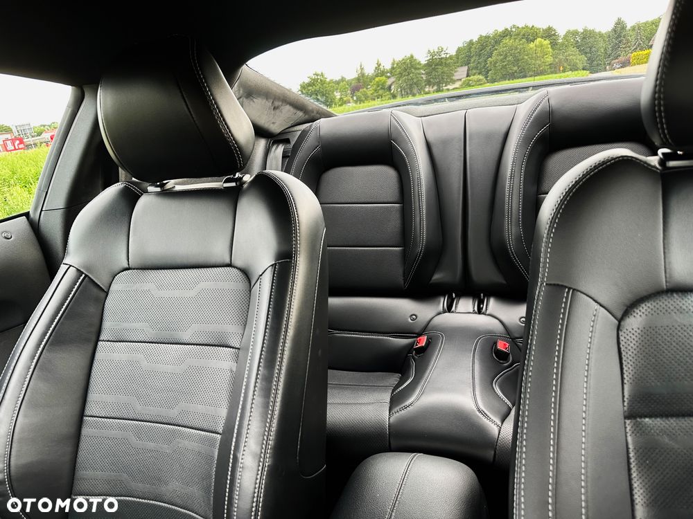 Ford Mustang - 9