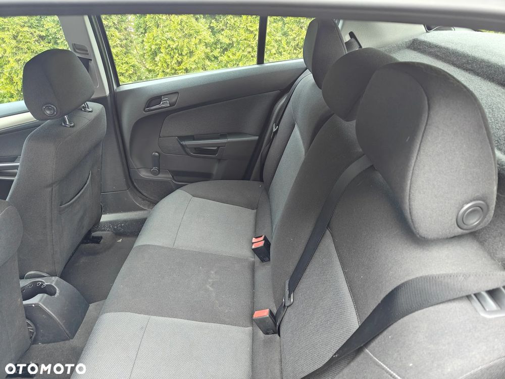 Opel Astra 1.7 CDTI Cosmo - 10