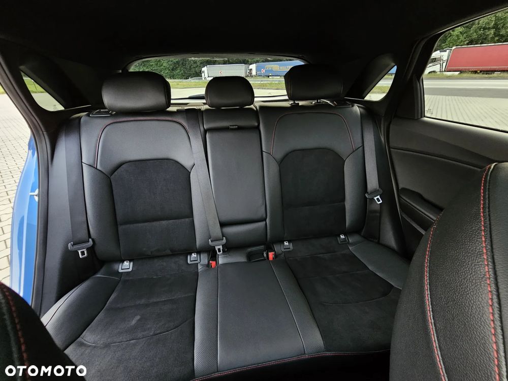 Kia Ceed - 9