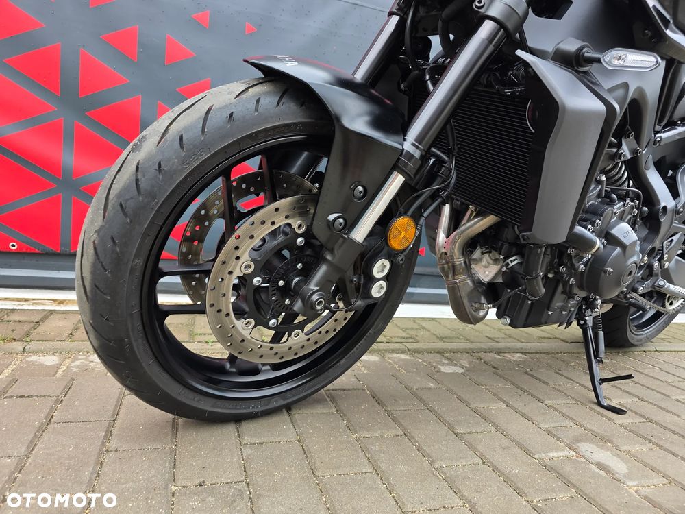 Yamaha MT - 13