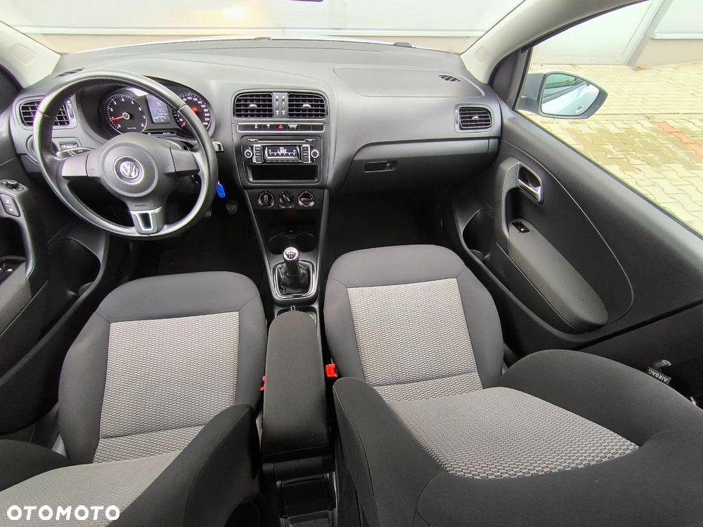 Volkswagen Polo 1.2 Team - 27
