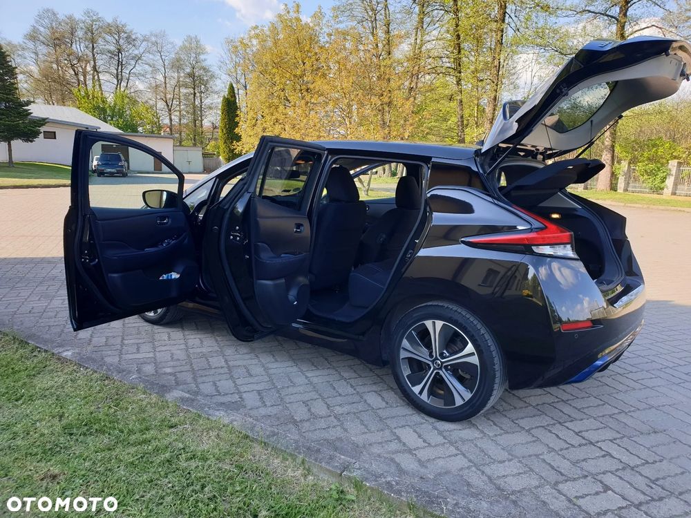 Nissan Leaf - 16