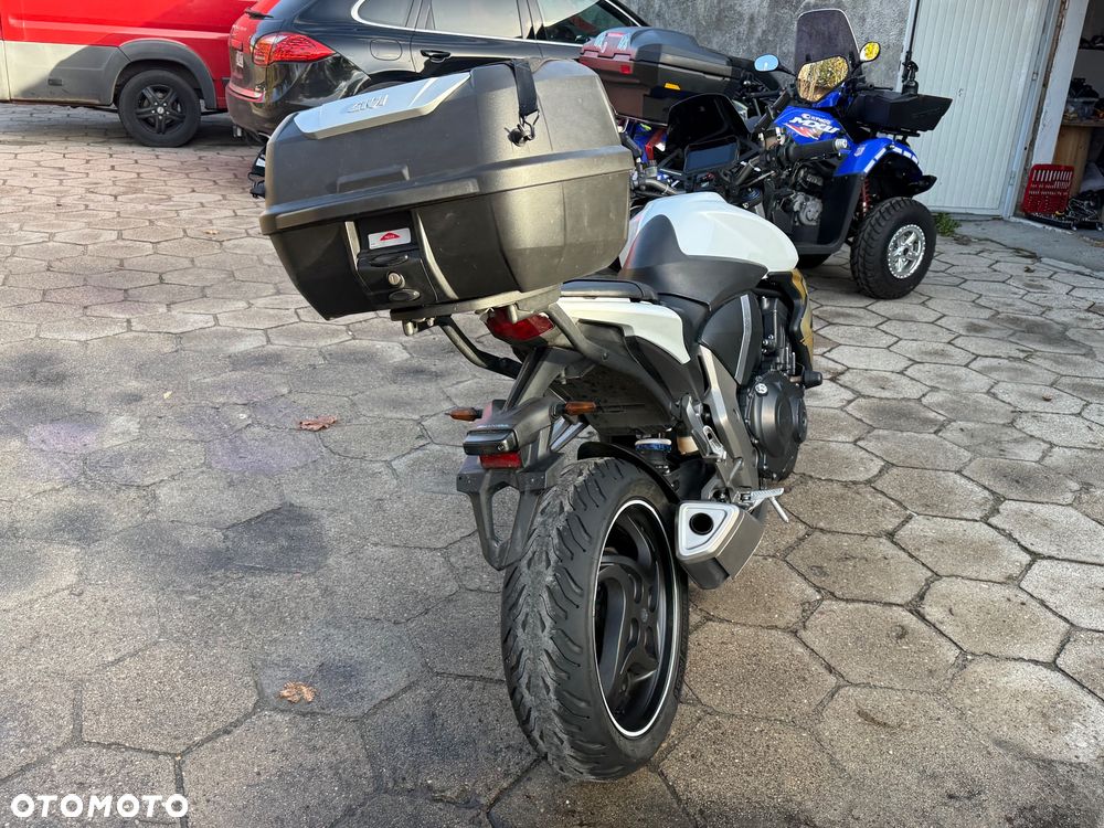 Honda CB - 7