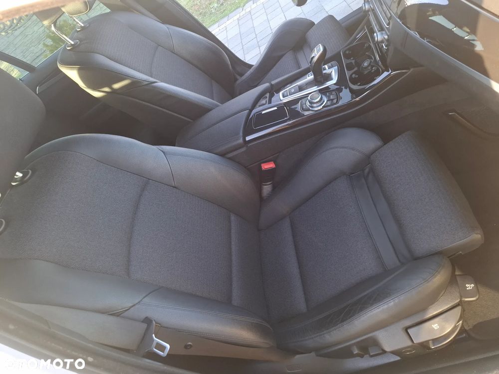 BMW Seria 5 520d - 18