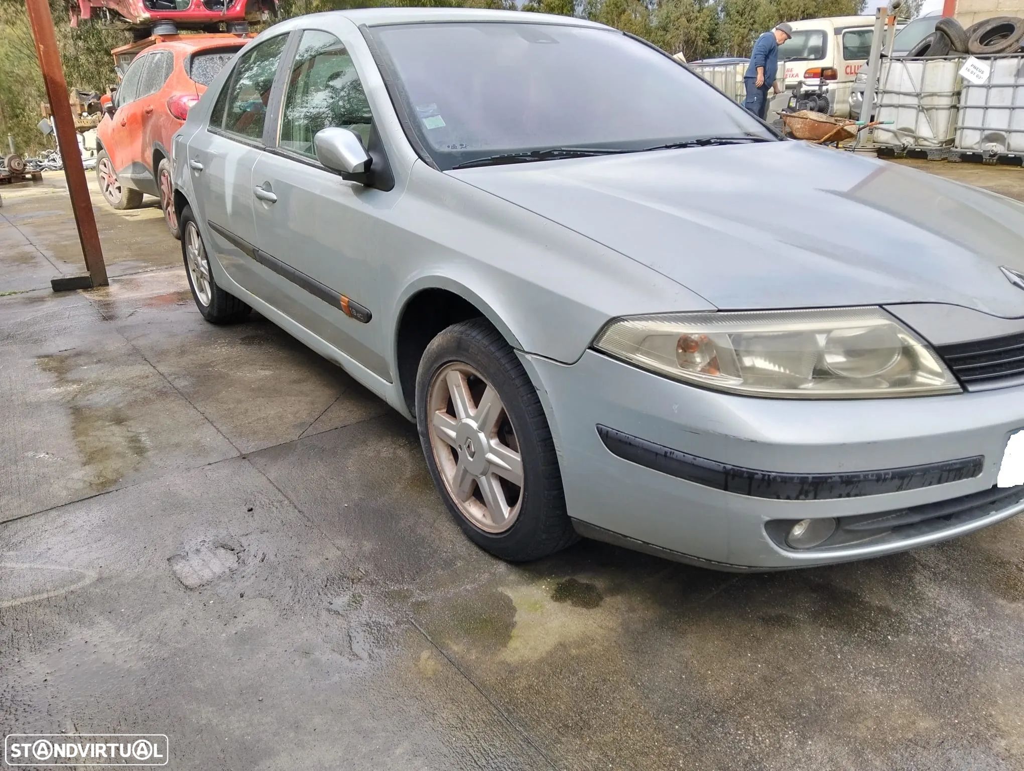 Renault Laguna 1.9 dci 120CV ano 2004 - 1