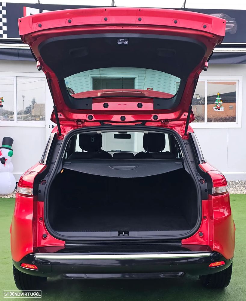 Renault Clio Sport Tourer 0.9 TCE Limited - 38