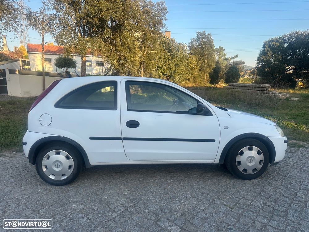 Opel Corsa - 3