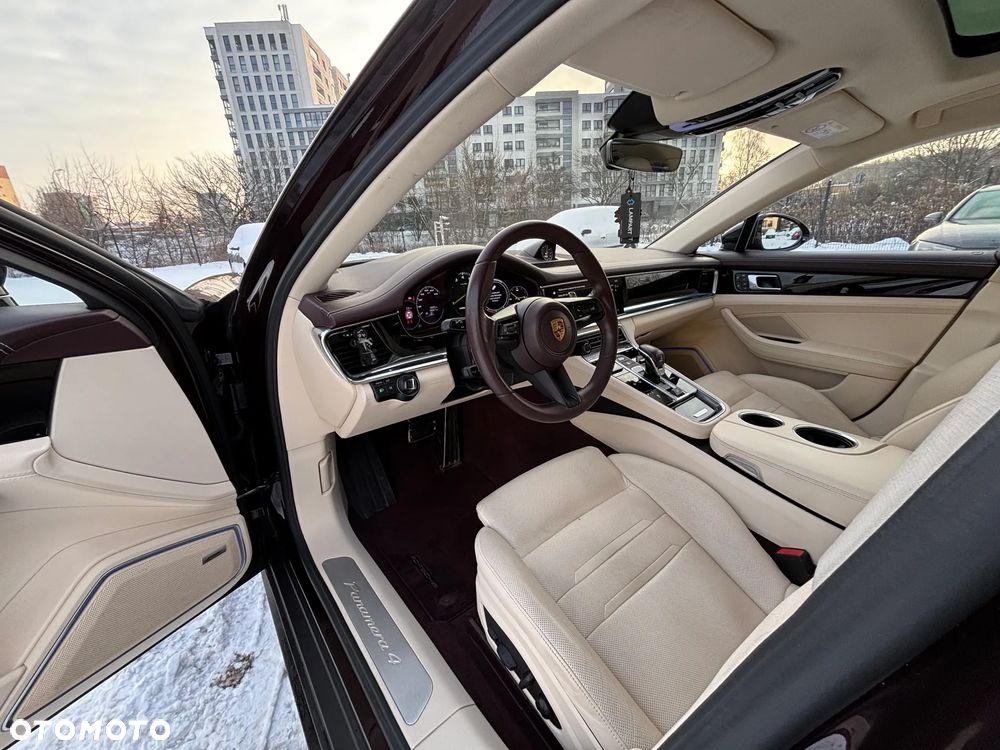 Porsche Panamera 4 E-Hybrid Executive - 14