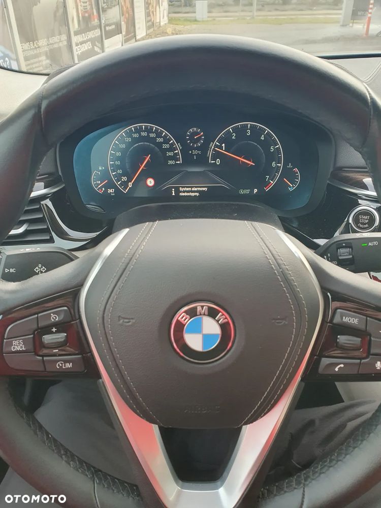 BMW Seria 5 530i xDrive Luxury Line - 5